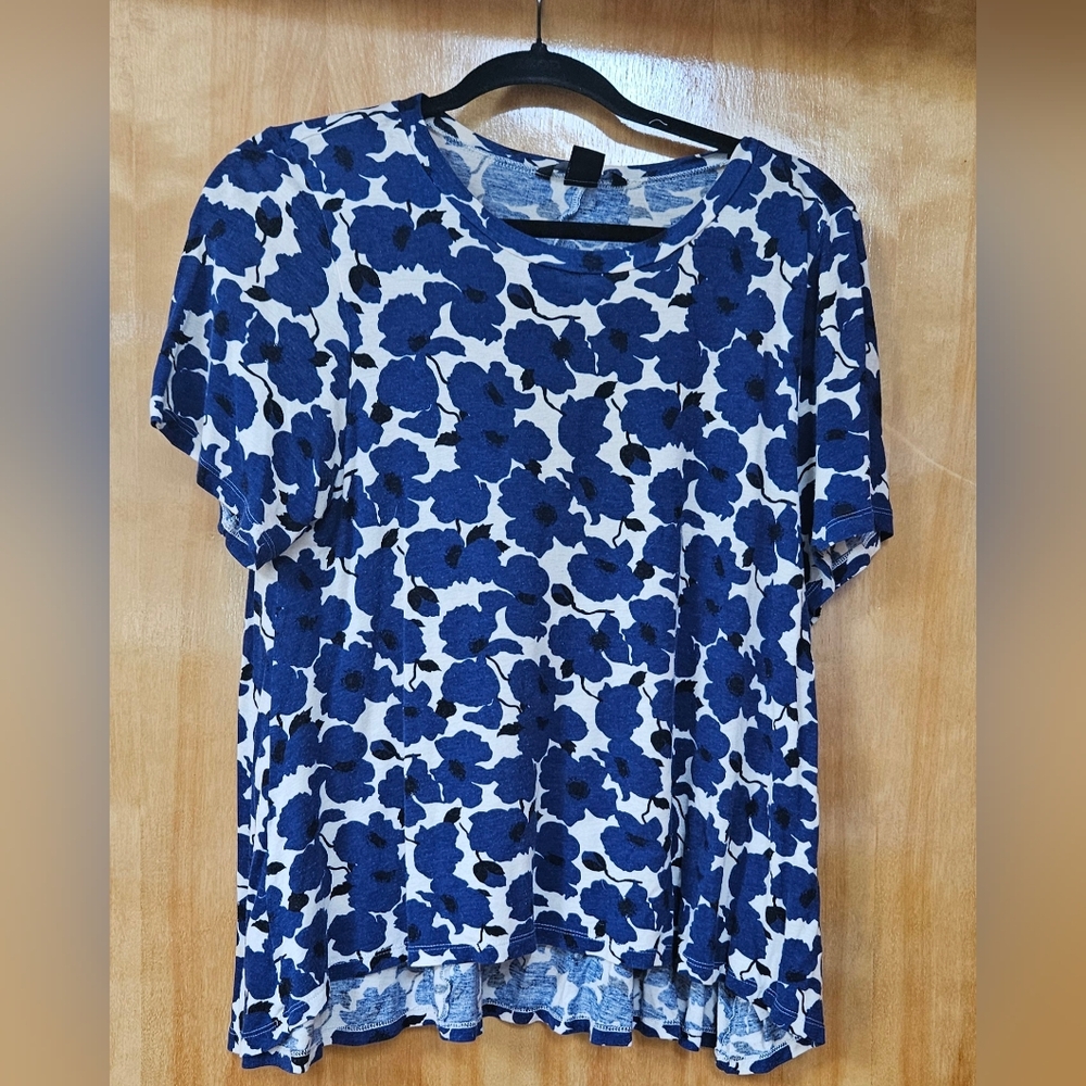 H&M Blue Floral Short Sleeve Top